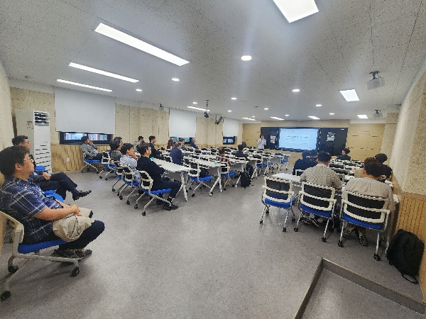최재운 교수 초청강연  인간 없는 전쟁- AI 전쟁 기계의 등장, 우리의 미래는?  대표이미지
